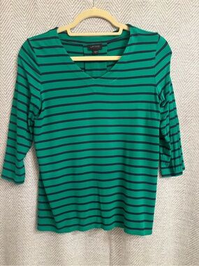 J Jill Wearever Green and Navy Elbow Sleeve Tee